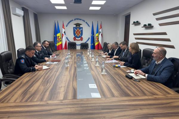 Perspective şi priorităţi: Academia „Ștefan cel Mare” și partenerii europeni consolidează cooperarea în domeniul crizelor