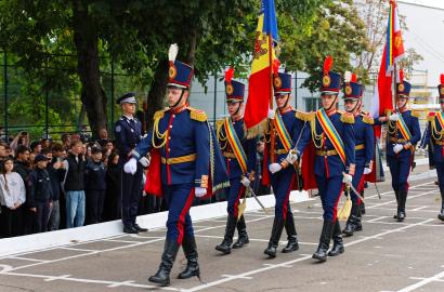 Jurământul Solemn – simbol al onoarei și al devotamentului față de Patrie imagine 16