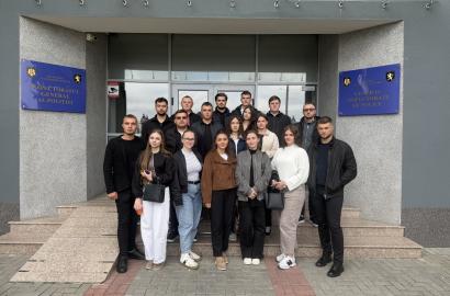 Viitorii specialiști în domeniul juridic, în contact cu practica instituțională image 2